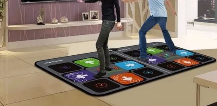 Dancing mat mobile game