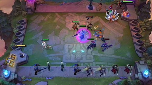 Chinese version of Teamfight Tactics mobile game