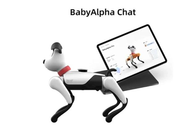 อัพเกรดสัตว์เลี้ยงแสนน่ารัก! หุ่นยนต์สี่เท่า AI มัลติโมดอลตัวแรกของจีน เปิดตัวอย่างน่าทึ่ง