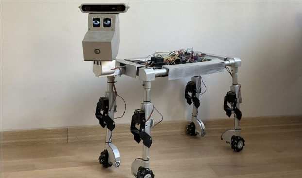 Türkische Gymnasiasten entwickeln einen KI-Roboter-Blindhund, um Sehbehinderten zu helfen