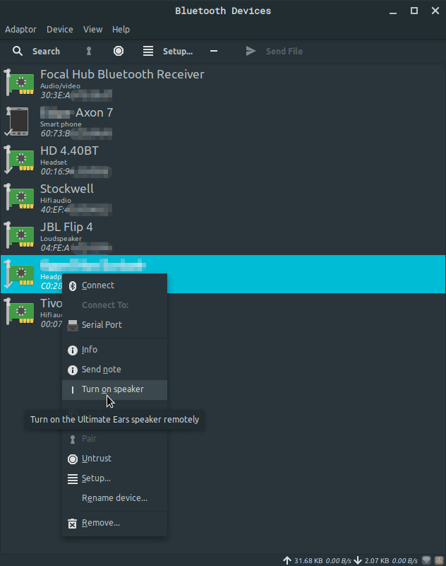 컨텍스트 메뉴가있는 Blueman Manager 창의 스크린 샷 목록의 UE 장치에서 열립니다. 이 메뉴의 강조 표시된 항목은 '스피커 켜기'라고 말합니다. 호버링으로 인한 추가 툴팁.