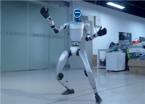 Yushu Technologyの創設者であるWang Xingxingがビデオアカウントに参加して噂に反論しました。虚偽の情報に注意し、ロボットの毎日の開発を共有します-AI記事